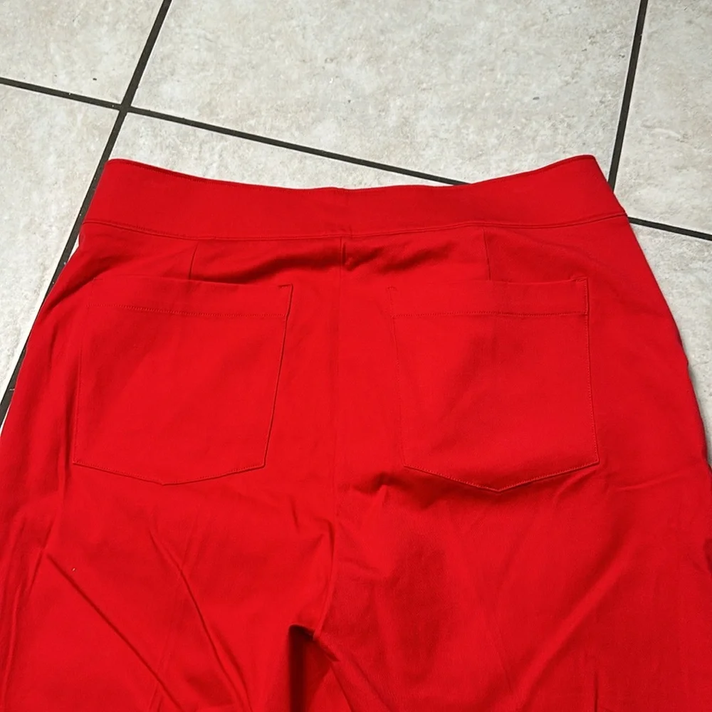 NWT SPANX On-the-Go Ankle Slim Straight Pant True‎ Red